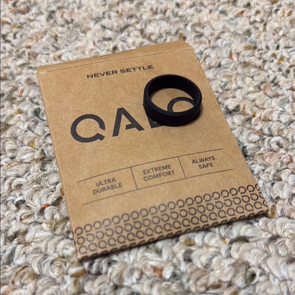 QALO Men's Black Silicone Ring